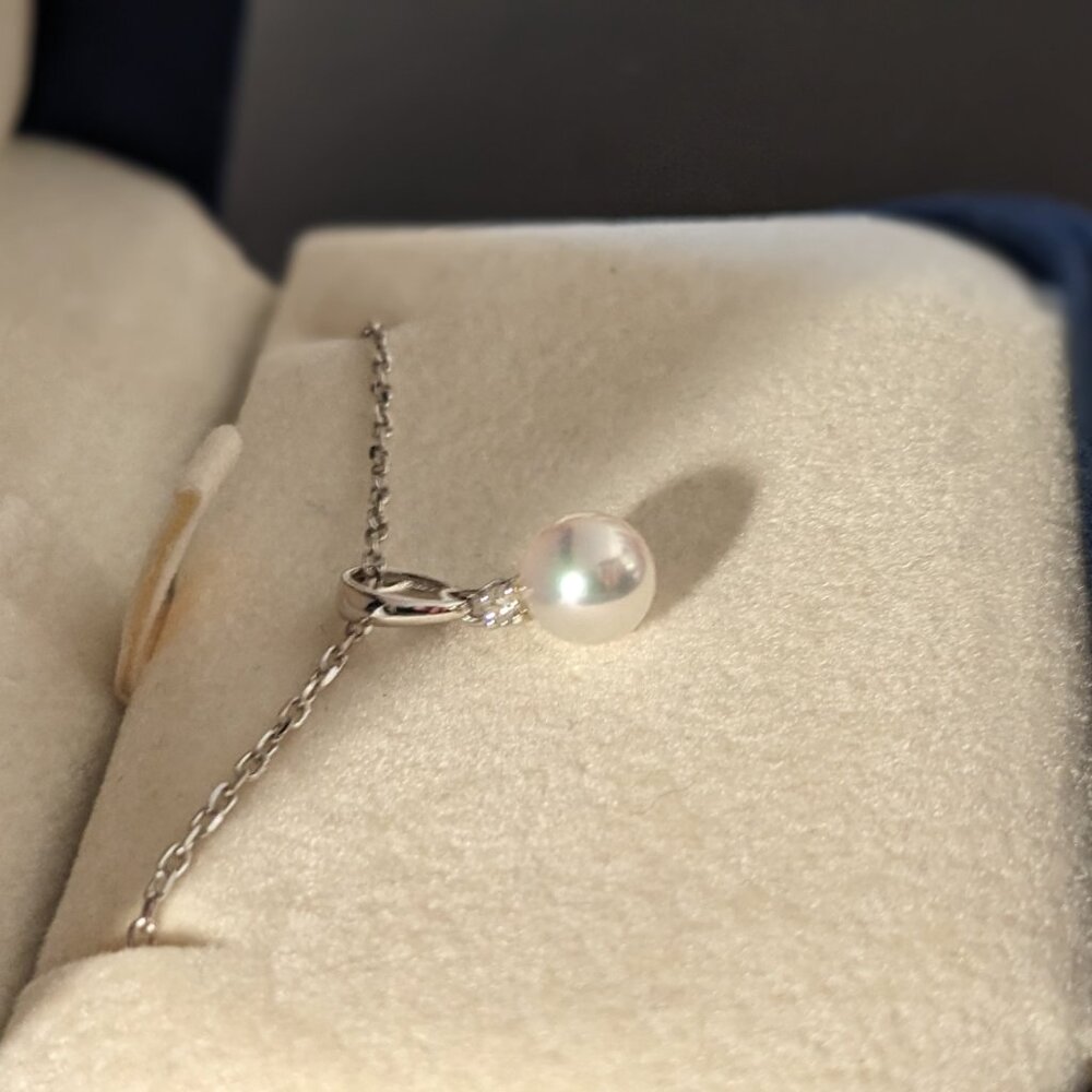 Pearl and Diamond Necklace by Mikimoto - gorgeous - Picture 7 of 8